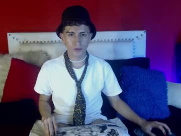 Dangel_The_Boy Chaturbate stream image from May 05, 2025