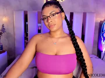Nicolemorelli2 Chaturbate stream image from May 05, 2025