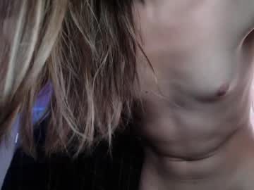 Andrea_Camila Chaturbate stream image from May 05, 2025