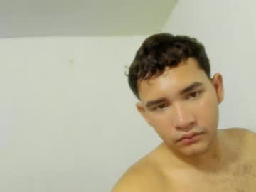 Hairystudentathome Chaturbate stream image from May 05, 2025