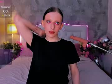 Linett_Verla Chaturbate stream image from May 05, 2025