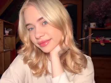 Naughty_Dreams_Xo Chaturbate stream image from May 05, 2025