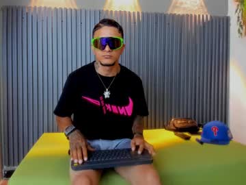 Billy_Parkerr Chaturbate stream image from May 05, 2025