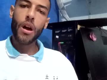 Bottomtoysbr Chaturbate stream image from May 05, 2025