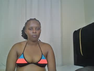 Karly_P Chaturbate stream image from May 05, 2025
