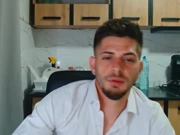 Followknight Chaturbate stream image from May 05, 2025