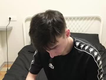 Gotesy Chaturbate stream image from May 05, 2025