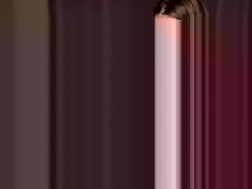 Wrenlie Chaturbate stream image from May 05, 2025