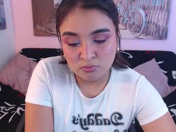 Honey_Bby Chaturbate stream image from May 05, 2025