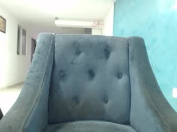 Leyajhon Chaturbate stream image from May 05, 2025