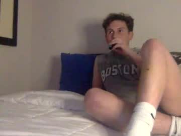 Collegeroommates03 Chaturbate stream image from May 05, 2025