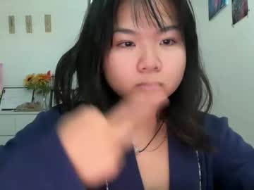 Flowerlvr Chaturbate stream image from May 05, 2025