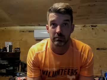 Kkgoneagain Chaturbate stream image from May 05, 2025