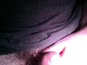 Uloveme42 Chaturbate stream image from May 05, 2025