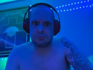 Single42012 Chaturbate stream image from May 06, 2025