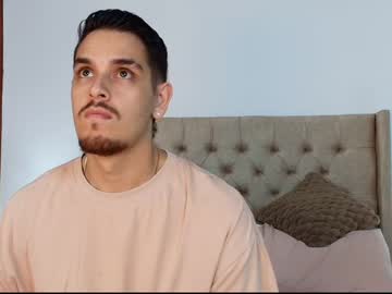 Camilo_Rosee Chaturbate stream image from May 06, 2025