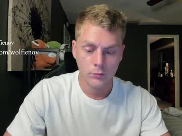 Wolfiell Chaturbate stream image from May 06, 2025