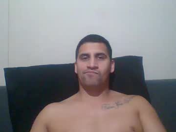 Enzoron Chaturbate stream image from May 06, 2025