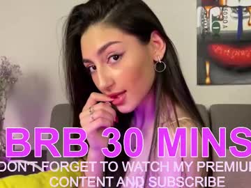 Lina_Robbins Chaturbate stream image from May 06, 2025