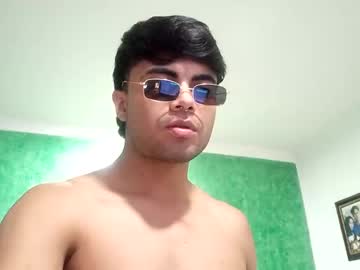 Pinedasexxx Chaturbate stream image from May 06, 2025