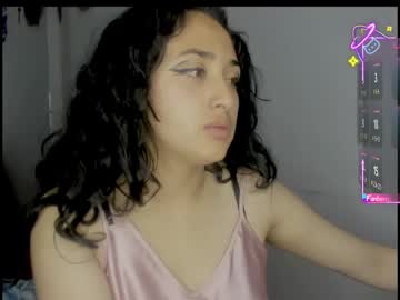 Littleagapi Chaturbate stream image from May 06, 2025