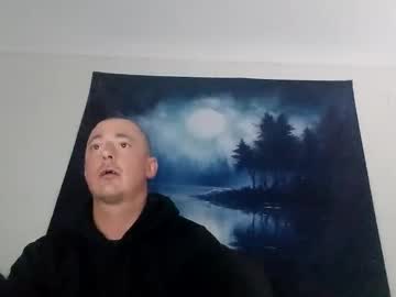 Ihartpinkbits Chaturbate stream image from May 06, 2025