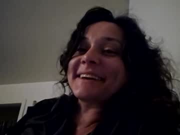 Kbatts Chaturbate stream image from May 06, 2025