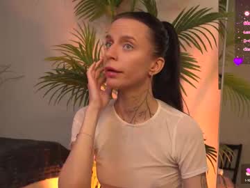 Livia_Starr_ Chaturbate stream image from May 06, 2025