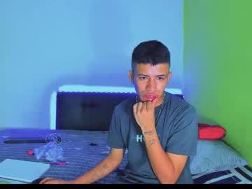 Nioklouds777 Chaturbate stream image from May 06, 2025