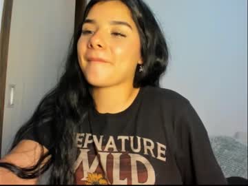Shara_Jones Chaturbate stream image from May 06, 2025