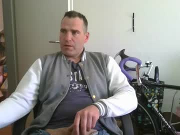 Idontknowwhy1 Chaturbate stream image from May 06, 2025