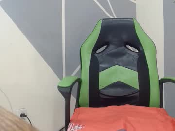 Ninasexy222 Chaturbate stream image from May 06, 2025