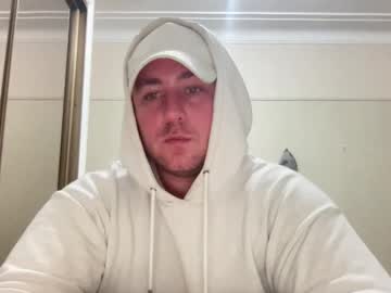 Ozland94 Chaturbate stream image from May 06, 2025