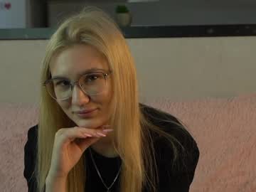 Pharomel Chaturbate stream image from May 06, 2025
