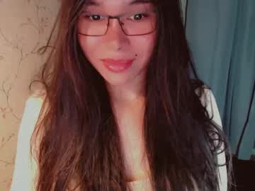 Angelariches Chaturbate stream image from May 06, 2025