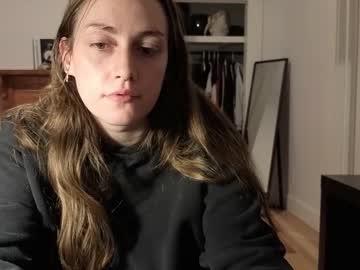 Clover_Tully Chaturbate stream image from May 06, 2025