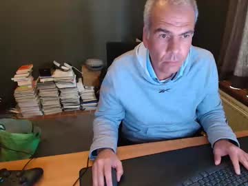 Mrrightbel Chaturbate stream image from May 06, 2025