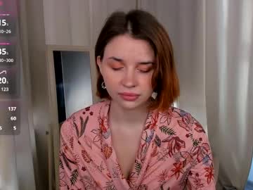 Sheila_Blush Chaturbate stream image from May 06, 2025