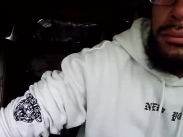 Imfamxwun Chaturbate stream image from May 06, 2025