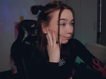 Kimiko__ Chaturbate stream image from May 06, 2025