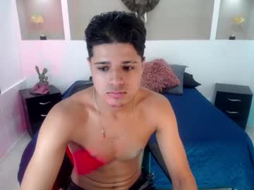 Benjamin_Lorence Chaturbate stream image from May 06, 2025