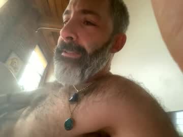 Mizzlemax129860 Chaturbate stream image from May 06, 2025