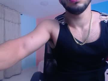 Santi_Camboy Chaturbate stream image from May 06, 2025