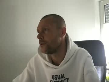 Sx1904 Chaturbate stream image from May 06, 2025