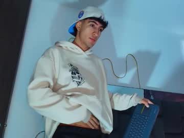 Alan_Eiden Chaturbate stream image from May 06, 2025