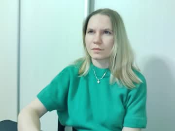 Dianefields Chaturbate stream image from May 06, 2025