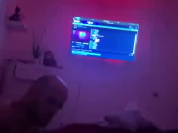 Lealchx Chaturbate stream image from May 06, 2025