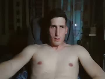 Hardymb18 Chaturbate stream image from May 06, 2025