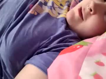 Babyslutbunny Chaturbate stream image from May 06, 2025
