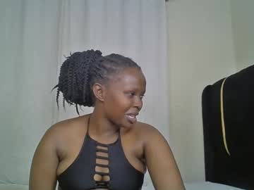 Karly_P Chaturbate stream image from May 06, 2025